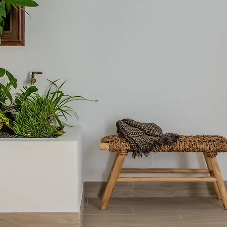 Lore By Villalize Teguise (Lanzarote)