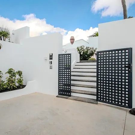 Lore By Villalize Teguise (Lanzarote)